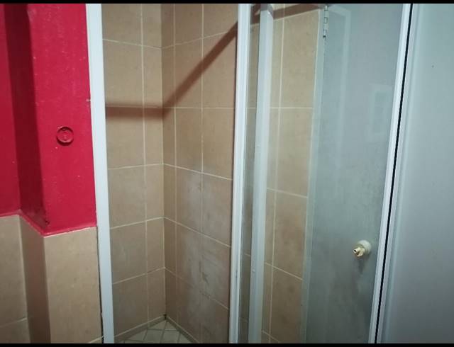 2 bed property to rent in ORMONDE